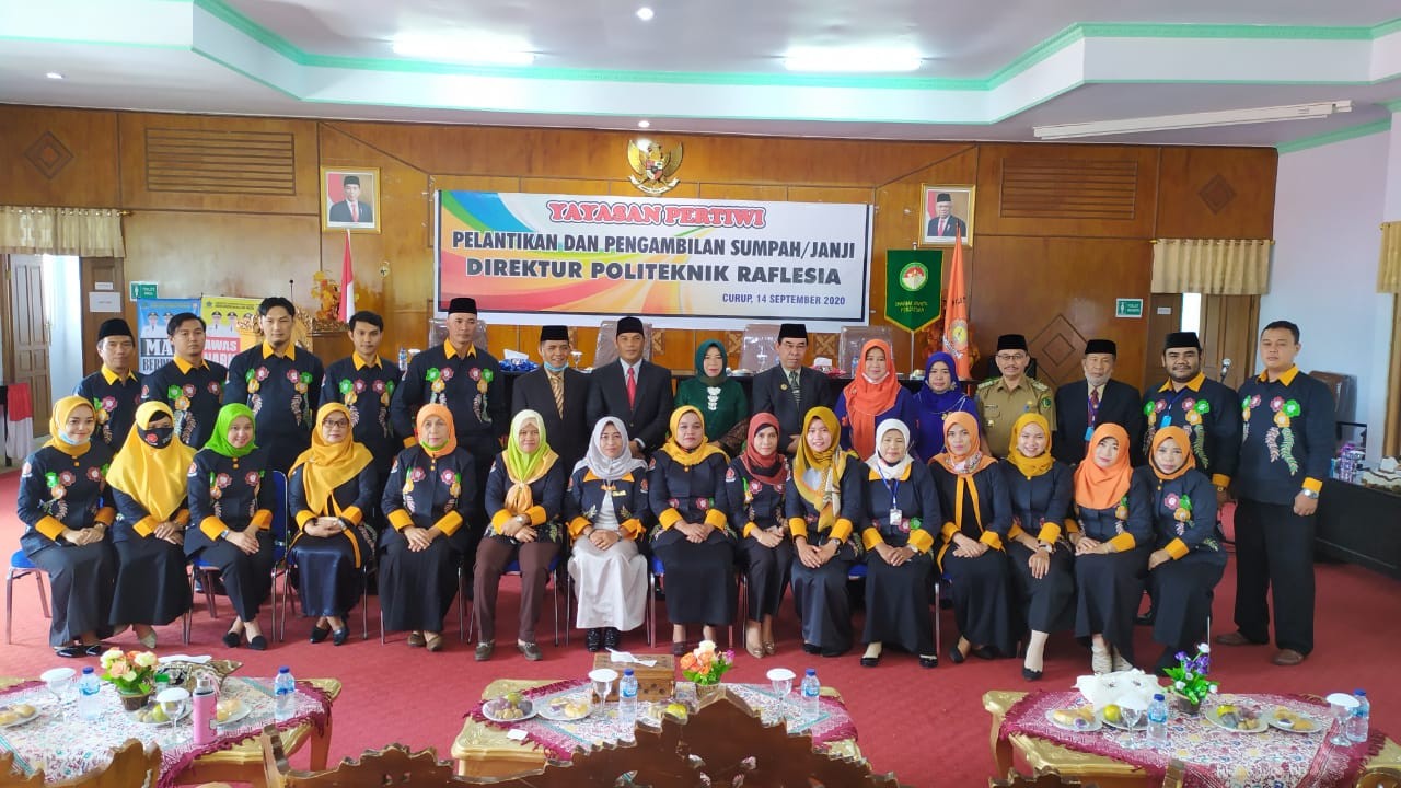 Raden Gunawan Resmi Jabat Direktur Politeknik Raflesia